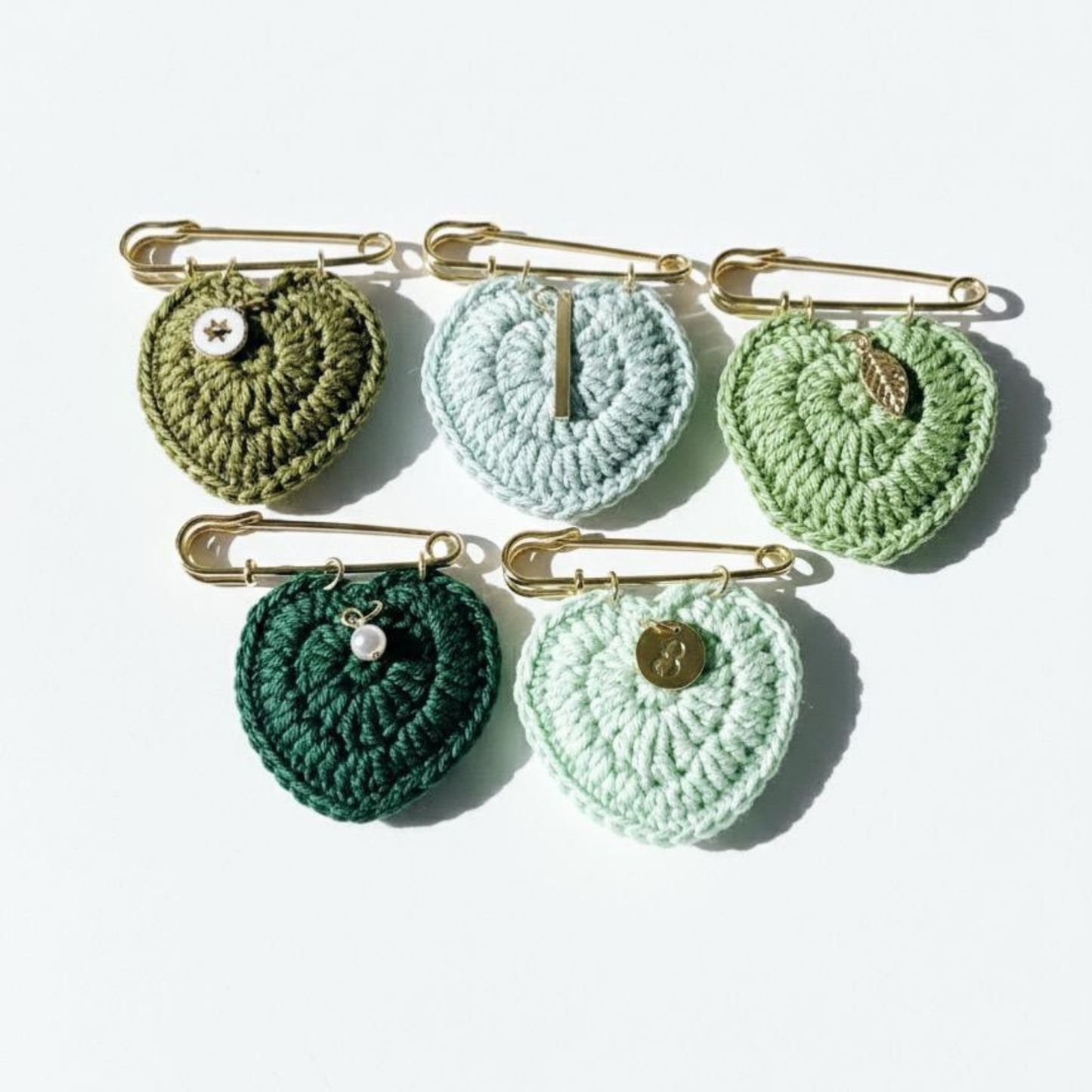 Broche Feuille sculptée