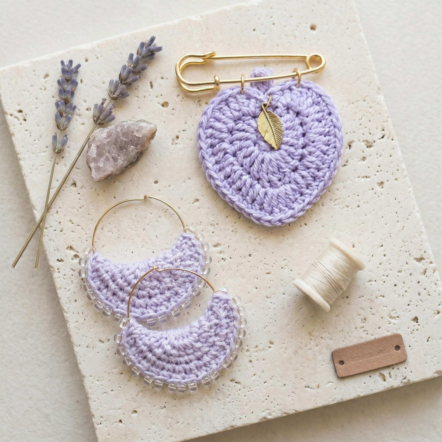 Coffret broche et boucles d'oreilles